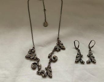 Set Of Vintage 1970’s Marcasite Collar Necklace & Drop Earrings