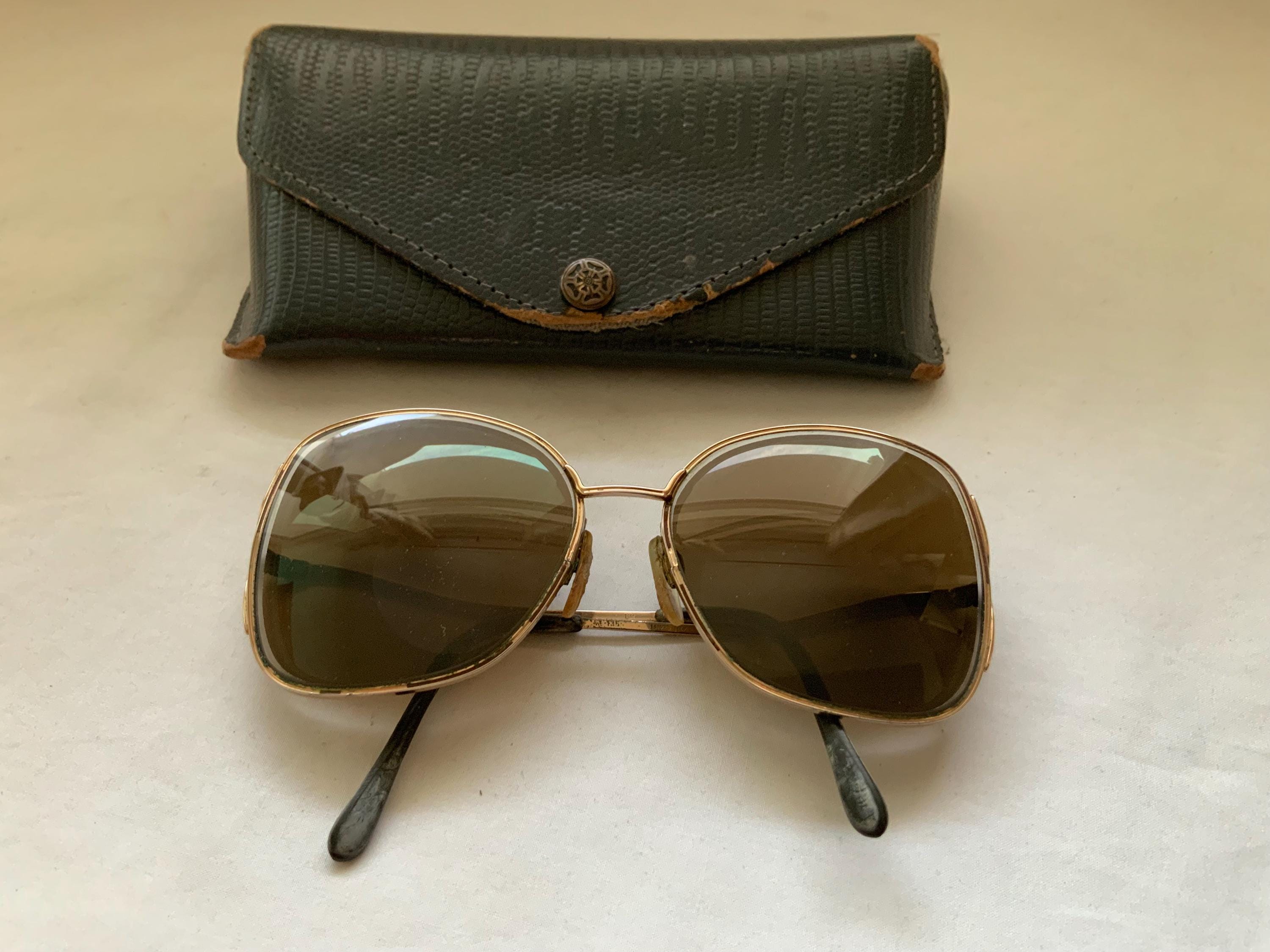 Luxottica Sunglasses - Etsy display picture 1