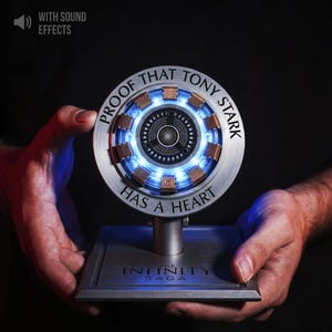 Cargador inalámbrico LED del reactor Arc de Iron Man