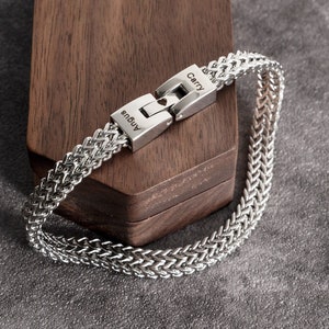 Pulseira masculina personalizada de aço inoxidável, presente de aniversário para namorado, pulseira com nome personalizado, presente de aniversário para ele, mensagem oculta