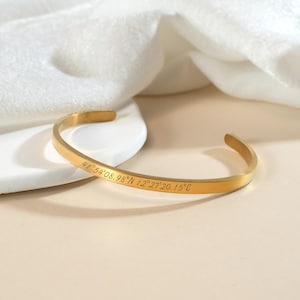 Custom Thin Cuff Bracelet, Coordinate Bangle, Engraved Text Date Bracelet, Roman Number, Gifts for Mom, Graduation Gift, Minimalist Bracelet