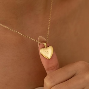 Heart Locket Necklace with Photo, Dainty Gold Heart Locket, Engraved Locket Jewelry, Wedding Gifts, Memorial Gift For Mom, Gift For Daughter