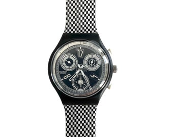 Jahrgang 1995 Swatch Chrono 37 mm – CHESS SCB116 – ungetragener, neuwertiger Betriebszustand – alle Funktionen getestet – neue Batterie eingebaut