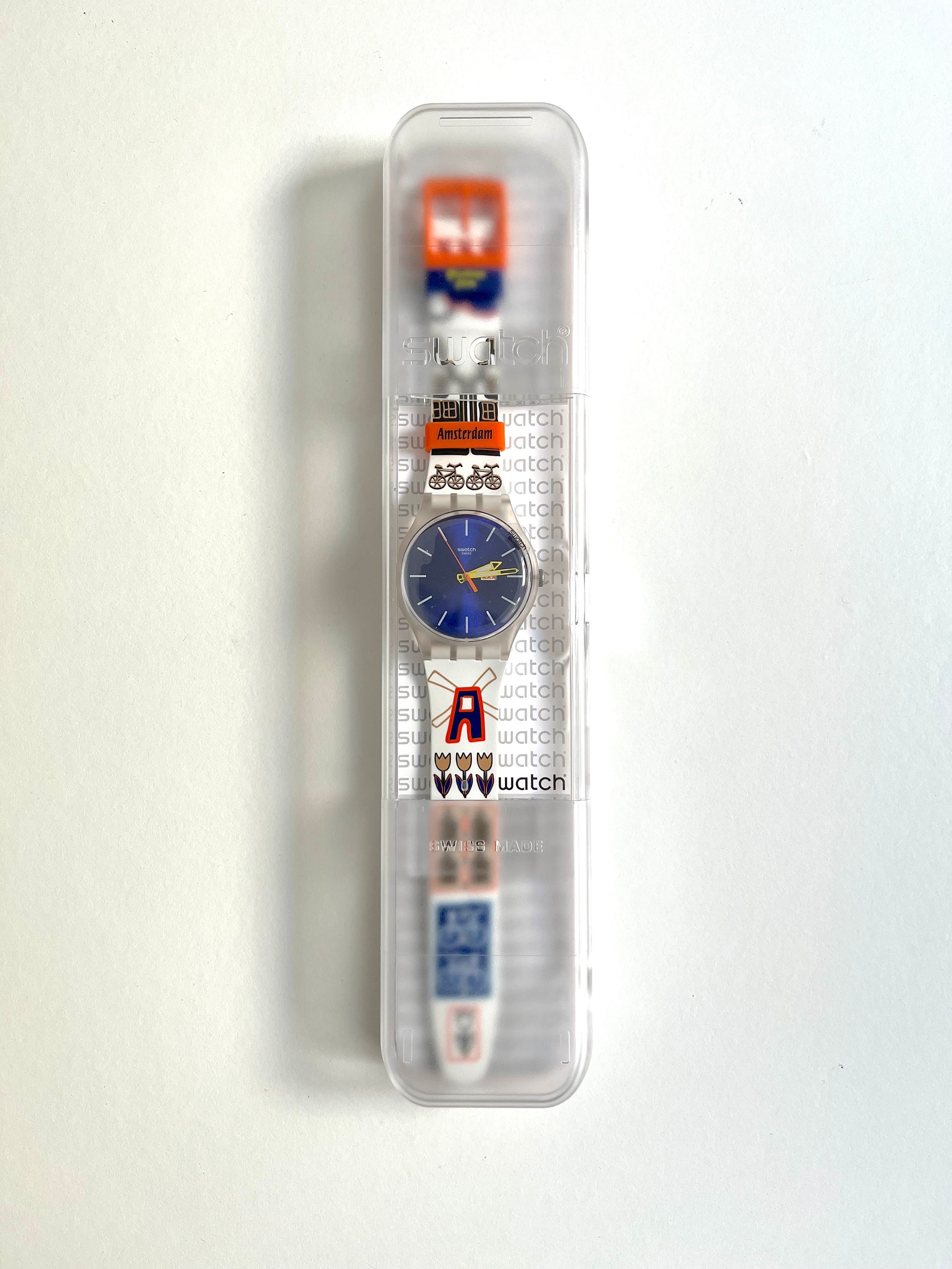 Rare Amsterdam swatch watch. New in box, all original paperwork included! Ty SWATCH DESTINATION ART: CELEBRATING THE VERY BEST OF  main image 3