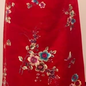 Antiker Chinesischer Seiden Bestickter Rock