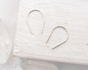 Silver Horseshoe Earrings / Silver Earrings Small / Sterling Silver Earrings / U Shaped Earrings / Simple Earrings / Modern Earrings / Small