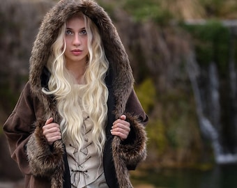 Barbarian Fur Coat – Brown Medieval & Fantasy Cloak, LARP, Reenactments, Cosplay
