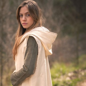 Janus Tunic Plain - Beige Colour Fantasy Medieval LARP Tunic Cosplay Outfit for Ren Faire, Druid, Ranger, Viking Costumes