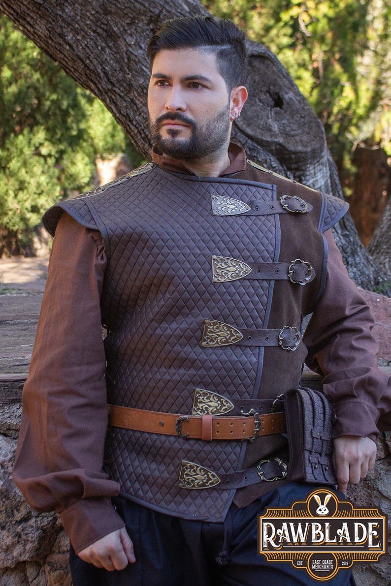 Vesting Knight Knight’s Honor Leather Vest – Quilted Medieval Jerkin for Reenactments ...