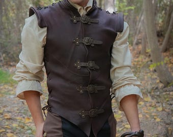 ファンタジー ディエゴ レザー ジャーキン ブラウン：中世 LARP コスチューム、米国、ルネッサンス フェア、コスプレ、レンジャー ロールプレイ用ベスト