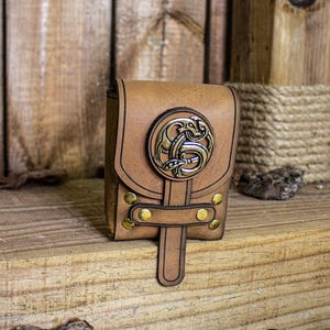 Compact Brown Medieval Fantasy Targar Pouch Small LARP, Cosplay, Renaissance Faire, Viking & Druid Costumes
