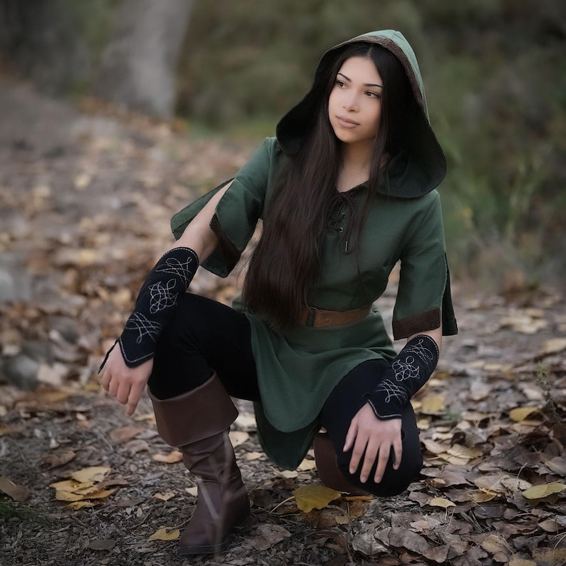 Fantasy Briannan Ranger Tunic Green: LARP, Cosplay, Renaissance Faire ...