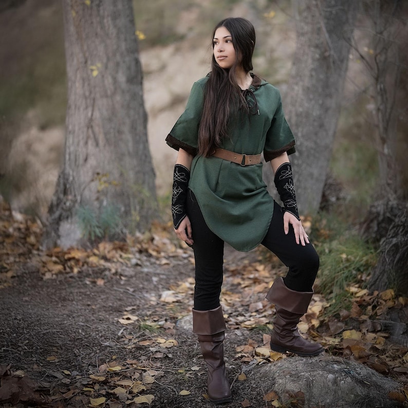 Fantasy Briannan Ranger Tunic Green: LARP, Cosplay, Renaissance Faire ...