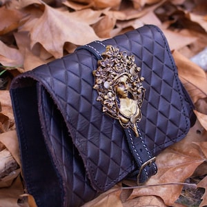 Embossed Leather Noble Pouch for Medieval LARP, Renaissance Fair, Fantasy Cosplay & Reenactment