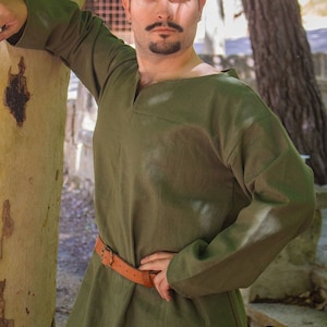 Medieval William Linen Tunic for Fantasy LARP, Cosplay, Renaissance Faire - William Style Ranger Vest