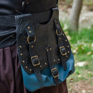 Medieval Bastien Pouch: Fantasy Bastien Bag for LARP, Cosplay, Renaissance Faire, Druid, D&D Costumes