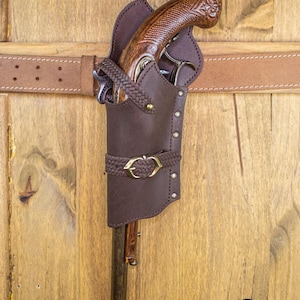 Porta pistola fantasy di Jack Rackham per LARP medievale, cosplay, fiere rinascimentali e avventure vichinghe