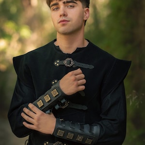 Fantasy Medieval Edekan the Hirdman Bracers: Viking LARP Armor for Cosplay, Ren Faire & Dungeons and Dragons