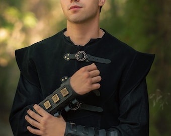 Fantasy Medieval Edekan the Hirdman Bracers: Viking LARP Armor for Cosplay, US Duty Free!!*, Ren Faire & Dungeons and Dragons