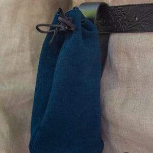 Multicolor Adventurer Tube Pouch for Medieval Fantasy LARP, Cosplay, Renaissance Faire, Druid Ranger Costume