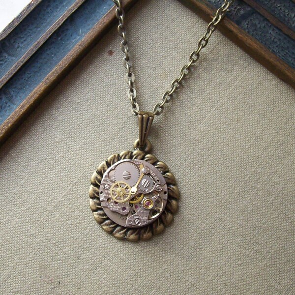 Steampunk Necklace, 17 Jewels Swiss Made Watch Movement- Petite