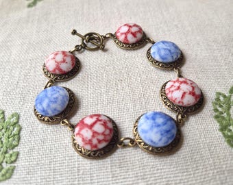 Bracelet made with Vintage Glass Buttons(c.1930-1960), Red, White, Blue, Patriotic, Antique Brass Ox