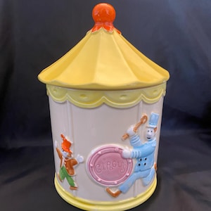 VTG Circus Themed Cookie Jar - Made in Japan
