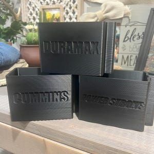 Magnetic Hot Shots EDT Storage/Holder