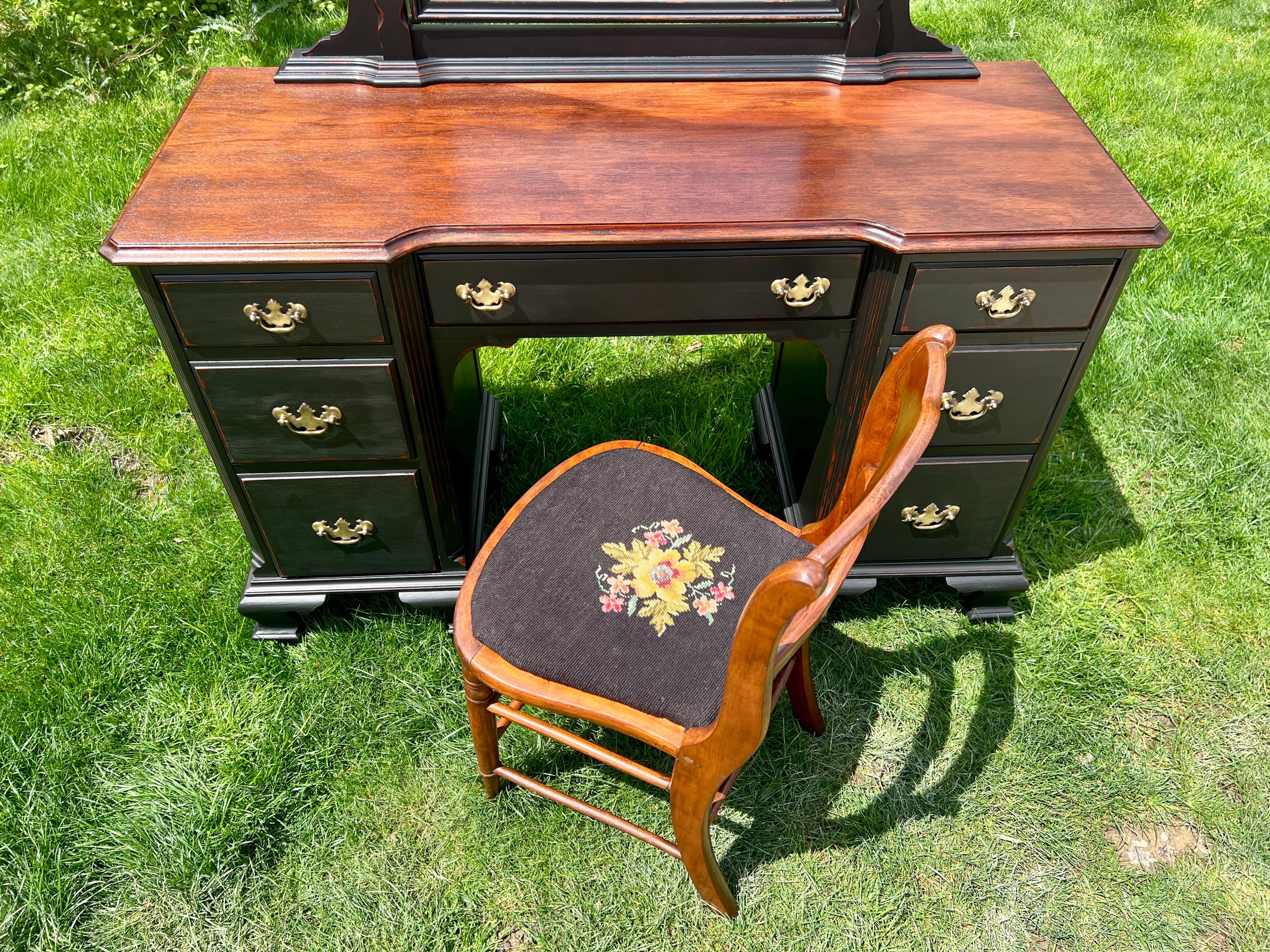 Antique Vanity Desk With Mirror - Etsy