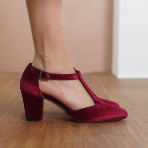 Burgundy Mary Jane Shoes, Dark Red Silky Velvet T-Straps Boho Wedding Medium High Heel, Bridal Low Heeled Shoe, Women Vintage Wedding Sandal