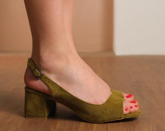 Olive Green Suede Bride Heels, Vegan Suede Wedding Heels, Low Block Heels for Bridesmaid, Green Open Toe Slingback Wedding Women Flat Sandal