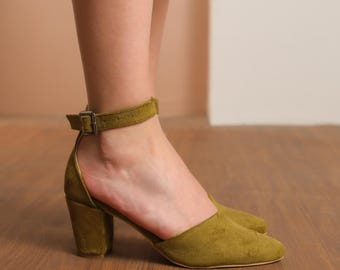 Olive Green Wedding Shoes, Vegan Suede Women Heels, Green Medium High Block Heel for Brides, Women Ankle Straps Closed Toe Wedding Pumps