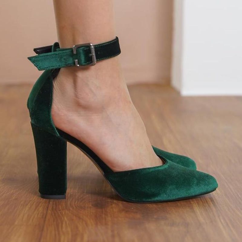 green high heels