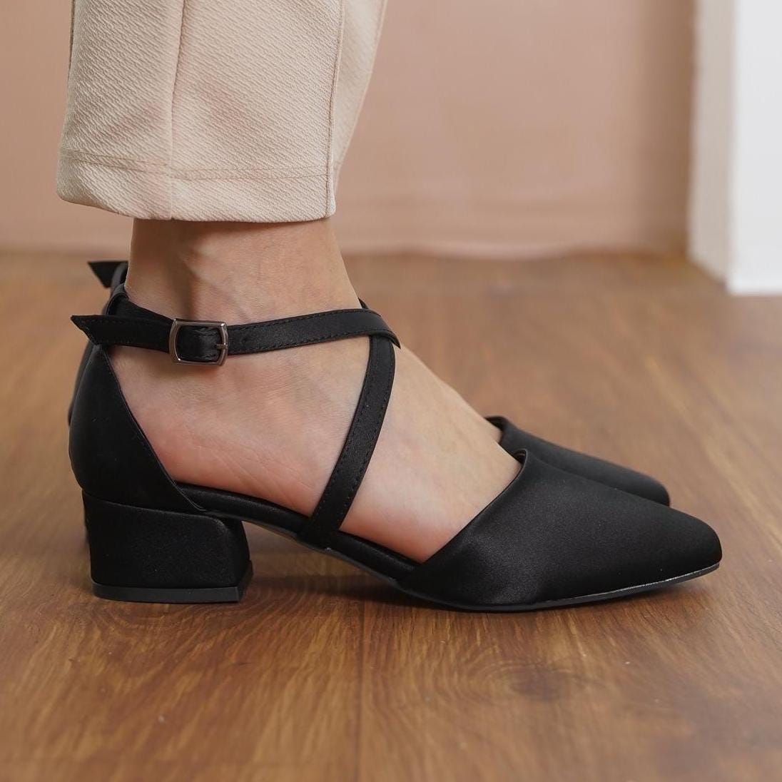 MERRORI Women's Pointed Toe Patent Pumps - Spool Mid Heel 2.5 Inch, Slip-On Office Shoes - View #9