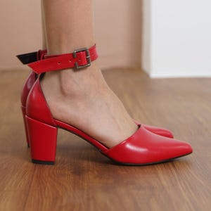 Red Wedding Shoes, Vegan Leather Wedding Heel, Red Medium High Block Heel for Bride, Women Ankle Strap Closed Toe Wedding Pump, Gift for Her