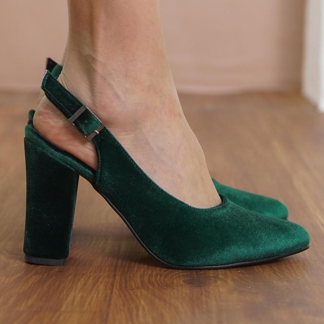 Grüne Braut Heels, smaragdgrüne seidige Samt-Hochzeitsschuhe, hohe  Blockabsätze für Bräute, klassische Frauen geschlossene  Slingback-Hochzeitssandalen