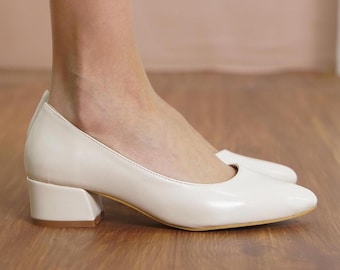 Buty ślubne w kolorze kości słoniowej, buty ślubne ze skóry wegańskiej, eleganckie niskie obcasy blokowe, klasyczne designerskie buty ślubne na krótkim obcasie, damskie czółenka na imprezę