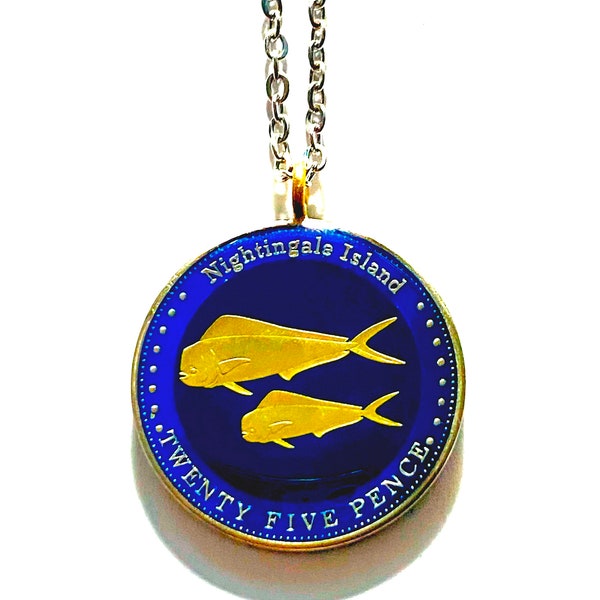 Pendant Tristan da Cunha Nightingale Island coin  ,  25 Pence - Elizabeth II , Two mahi-mahi (Coryphaena hippurus) , 26mm.