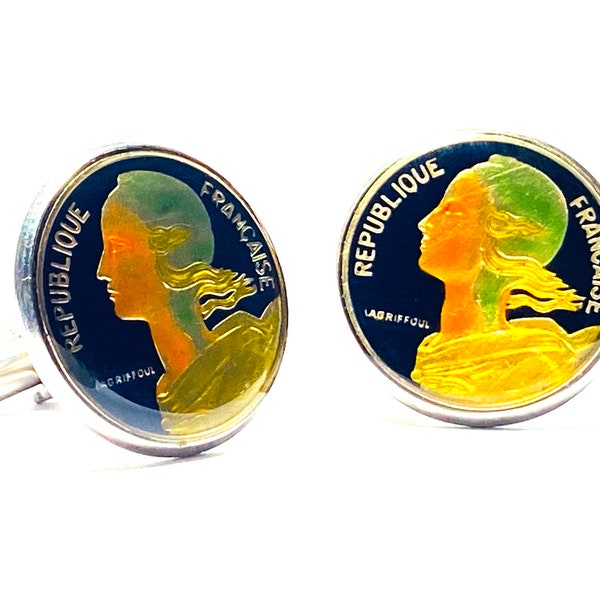 Manschettenknöpfe mit französischer Münze, Marianne trägt die phrygische Freiheitsmütze, ein nationales Emblem Frankreichs, 20 mm.