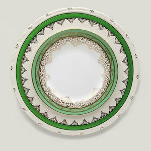 Vintage Layered Decorative Plate for Display or Wall Gallery - H&K Tunstall England Art Deco 1930s - Green and Gold Embossed – Unique Art