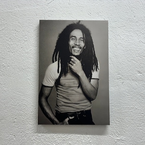Bob Marley, Reggae Wall Art, Decorazione da parete in tela, Poster Jamaika, Poster di un cantante famoso, Arte da parete di un cantante, Poster da parete per camera da letto, Decorazione per la casa,