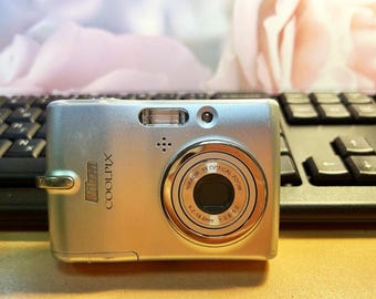 Nikon COOLPIX S3300 16.0 MP Digital Camera - Silver - Etsy