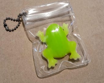 Taba, una rana gommosa squishy fatta a mano, portachiavi antistress a forma di caramella, giocattolo antistress tascabile in silicone per ansia, autismo e ADHD.