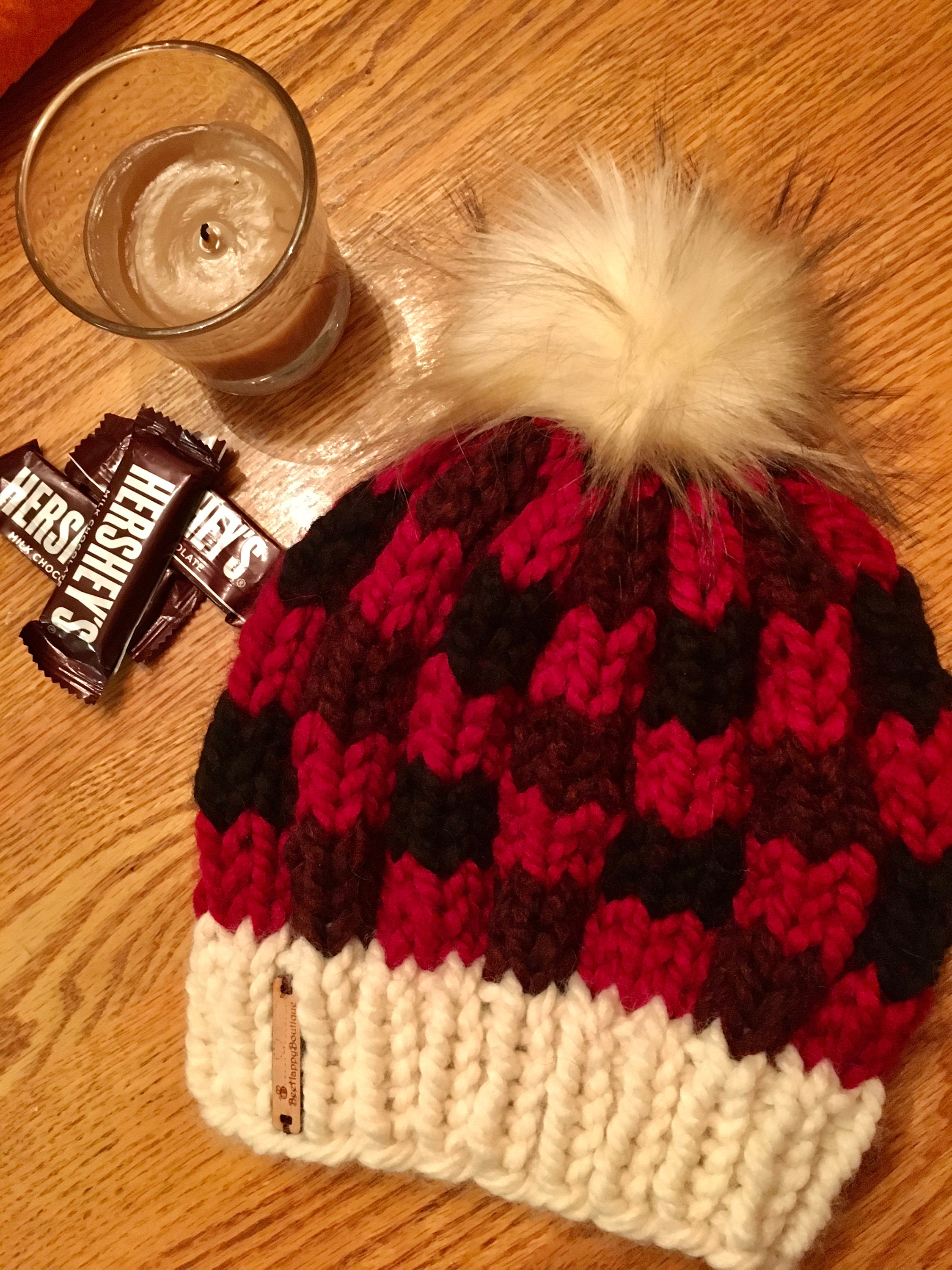 Buffalo Plaid Knit Beanie Toque Hat Pom 