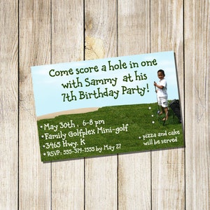Conception personnalisée pour le golf sur le thème de l’anniversaire ou de la carte de vacances ou de l’invitation QUE VOUS IMPRIMEZ à la maison ou au centre photo