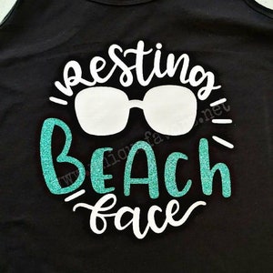 Ruhendes Strand Gesicht Strandleben inspiriertes Tank Top. Andere Farben erhältlich T-Shirts, V-Ausschnitte, Sweatshirts und mehr Bild 1