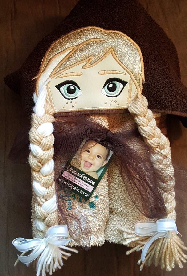 Frozen Princess, Queen or Snowman Inspired Hooded Towels with optional Personalization image 3