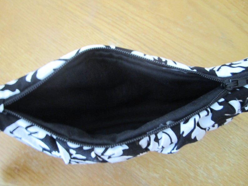 Handmade Pleated Wristlet fully lined with zipper closure includes FREE Monogram or Name image 4