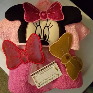 Girl or Boy Mouse Hooded Towel with optional detachable Bow and Add ons Personalized image 3