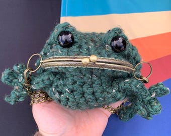 Made to order! Ships Fast! Crochet XLarge Kiss Clasp Frog Crossbody Purse, Over Shoulder, Toad Pocket Clutch, Dice Bag, Cosplay Accessory